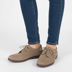 ​G.H. Bass & Co. Emmie Suede Oxfords Tan Academia Business Casual Women’s 7